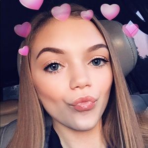 Meet your Posher, Sarah beth